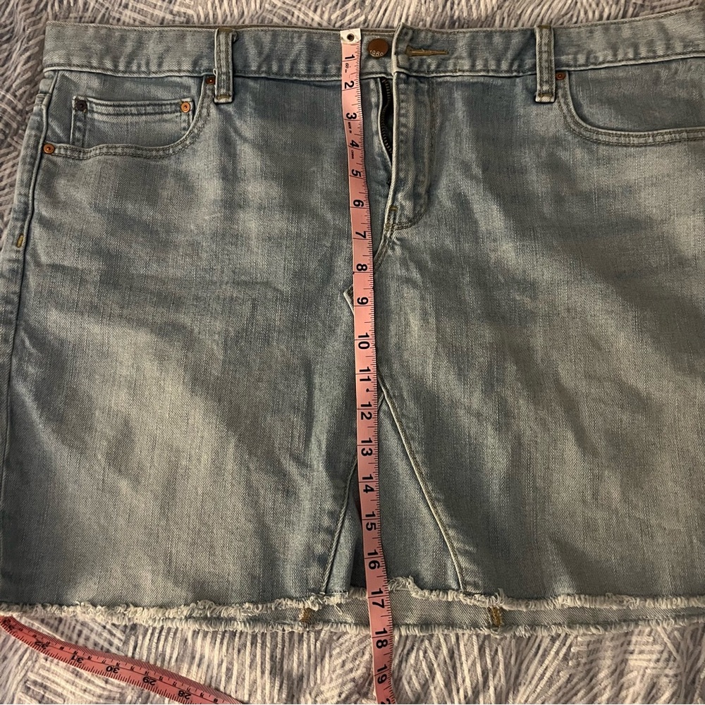 Gap 1969 Size 34 Classic Denim Jean Light Blue Short Miniskirt - Picture 6 of 6